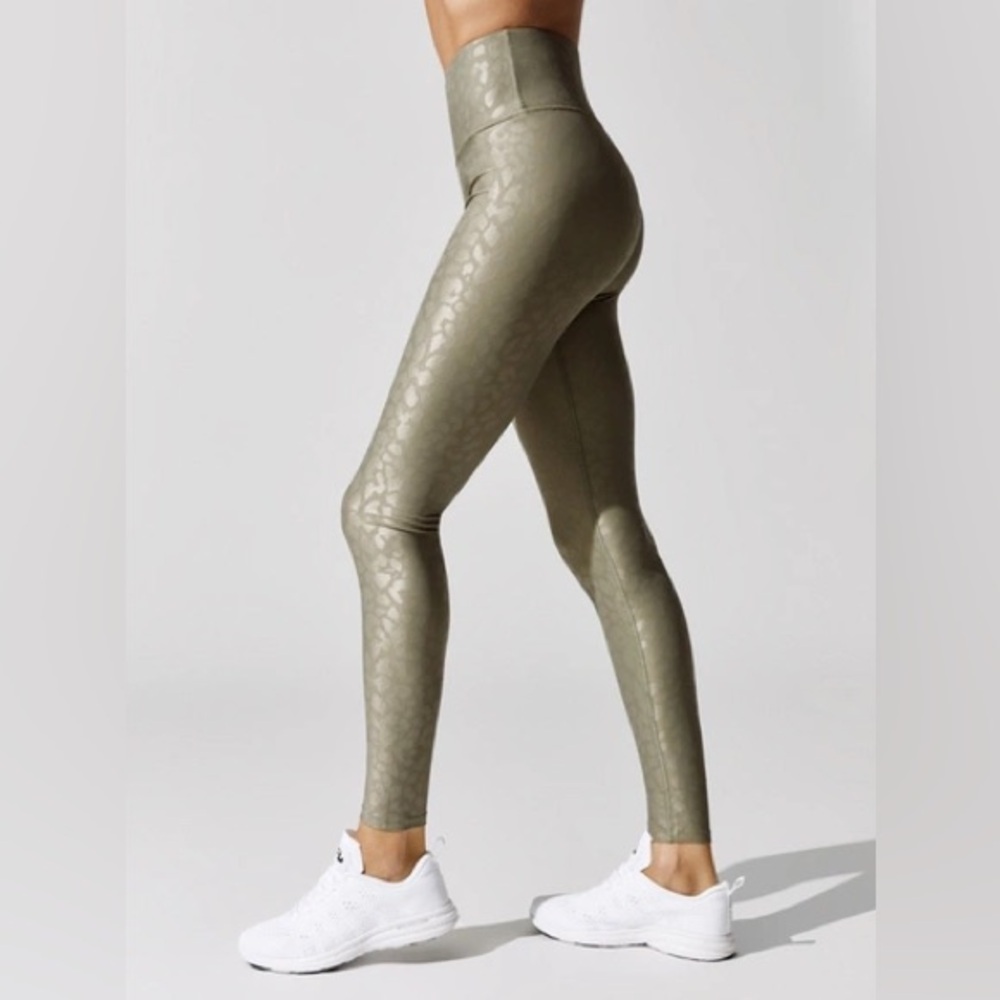 Carbon38 High Rise Leopard Takara Shine Legging Green Size S